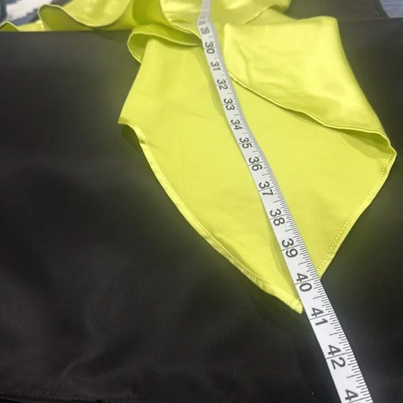 NWT forever 21 Honeydew Dress - Picture 8 of 11